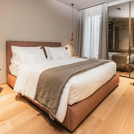 Lenel Boutique - La * Brescia