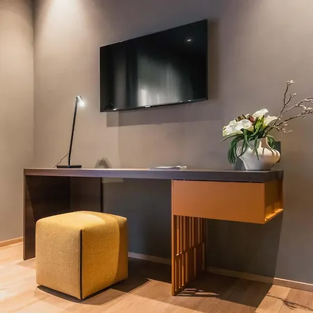 Inn Lenel Boutique - La