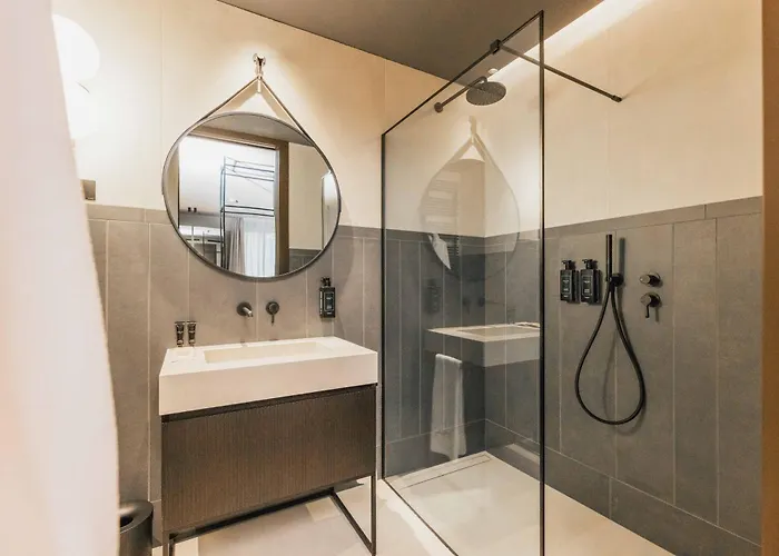 Inn Lenel Boutique - La Brescia